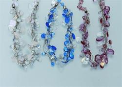 Halssmykke med glas blade farve blå